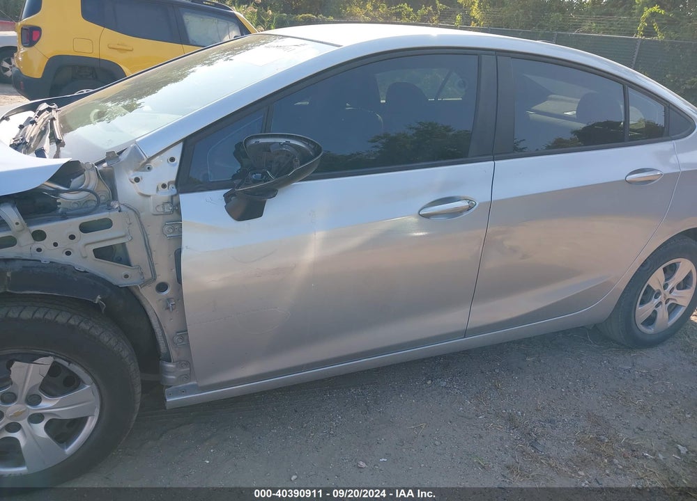 2018 CHEVROLET CRUZE LS AUTO VIN: 1G1BC5SM1J7102308