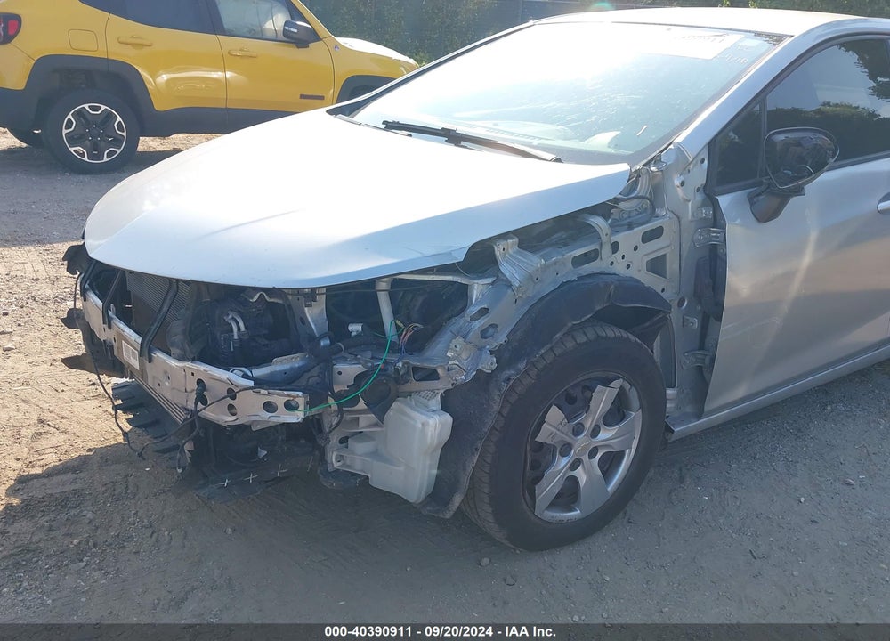 2018 CHEVROLET CRUZE LS AUTO VIN: 1G1BC5SM1J7102308