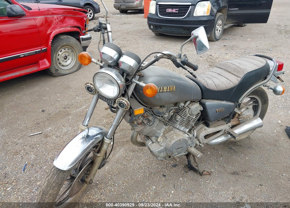 1982 YAMAHA XV750 VIN: JYA4X7009CA204506