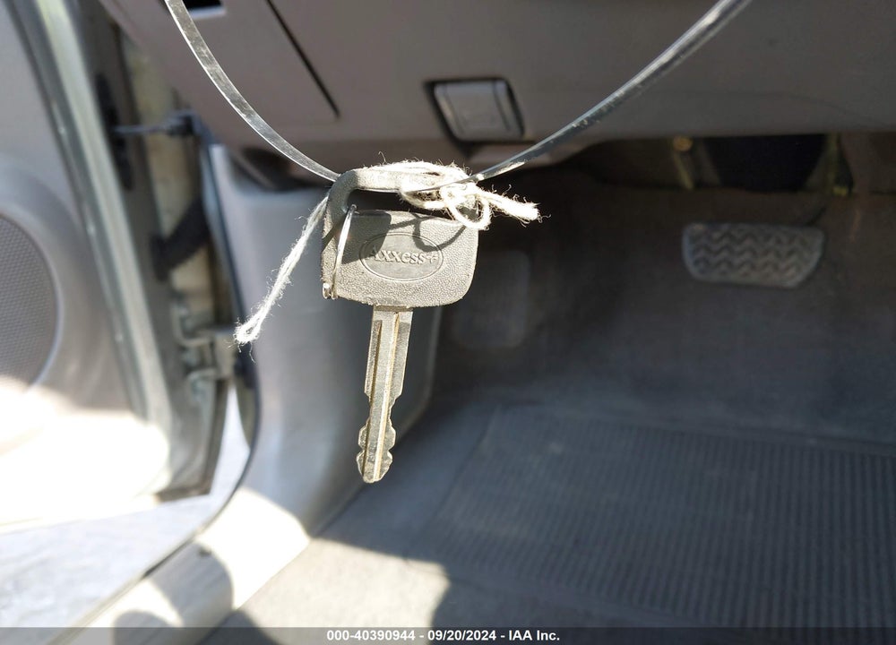 2001 TOYOTA TACOMA VIN: 5TEPM62N21Z871269