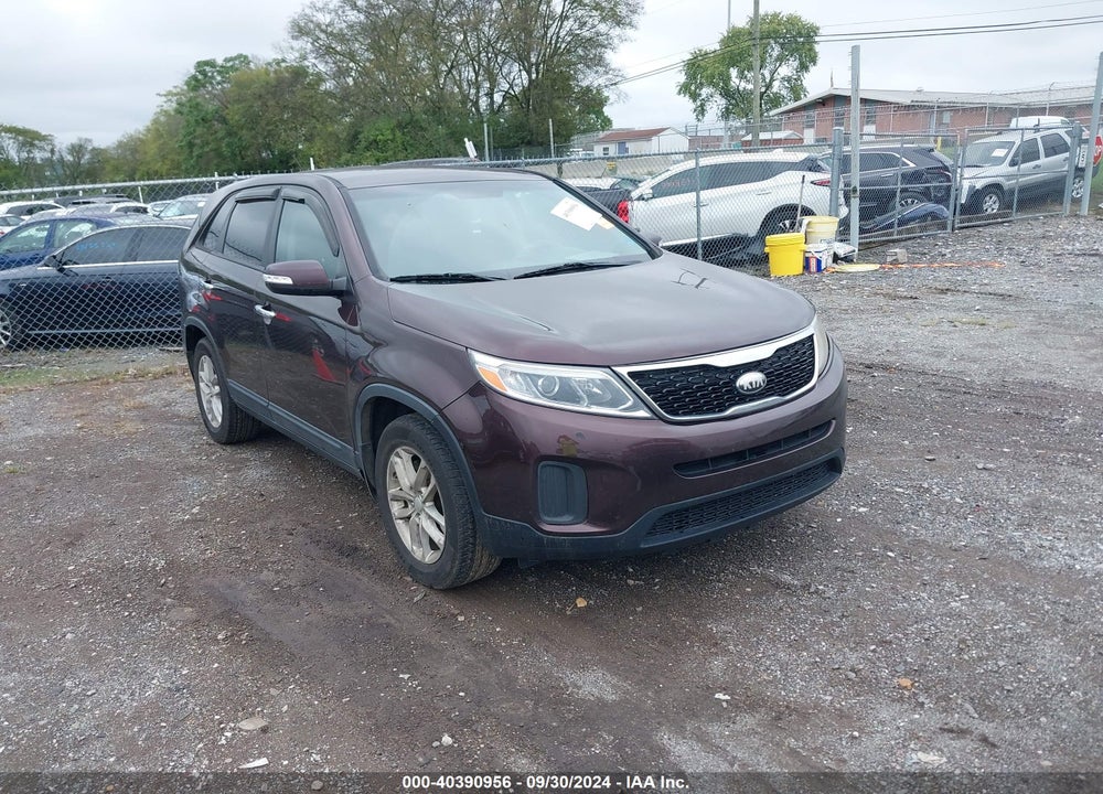 2014 KIA SORENTO LX VIN: 5XYKT3A66EG458048