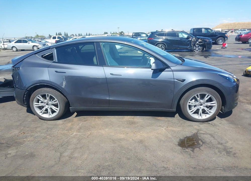 2023 TESLA MODEL Y AWD/LONG RANGE DUAL MOTOR ALL-WHEEL DRIVE VIN: 7SAYGAEE6PF967509