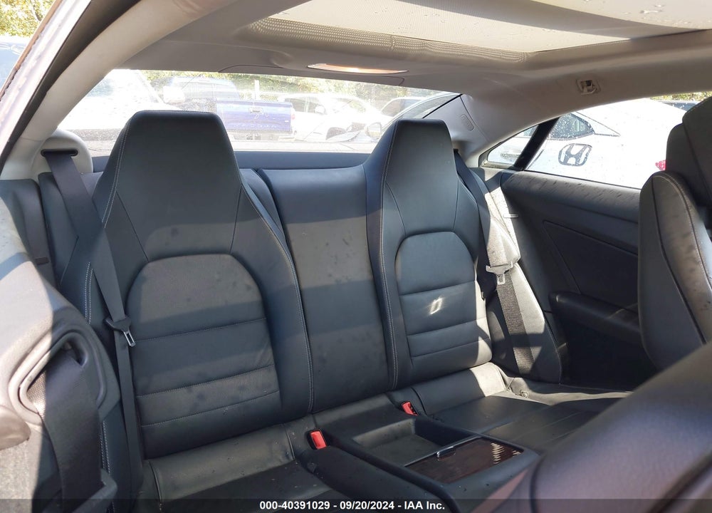 2010 MERCEDES-BENZ E 350 VIN: WDDKJ5GB5AF038712