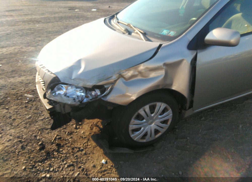 2009 TOYOTA COROLLA XLE VIN: 2T1BU40E39C166712