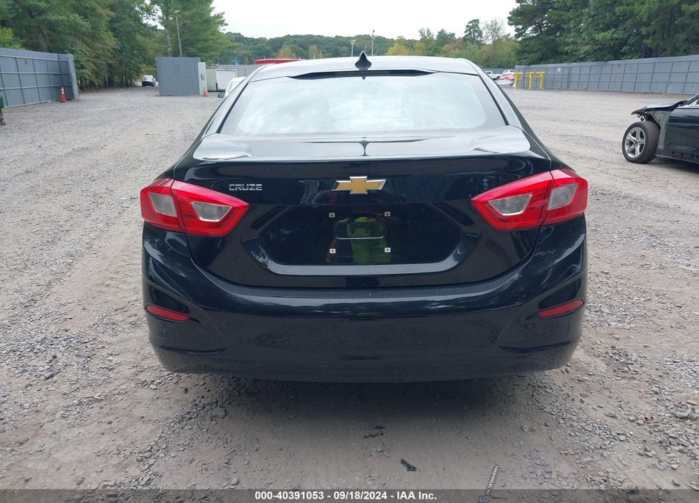 2017 CHEVROLET CRUZE LS AUTO VIN: 1G1BC5SM5H7115881
