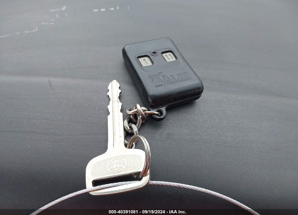 1999 TOYOTA SIENNA LE VIN: 4T3ZF13CXXU135641