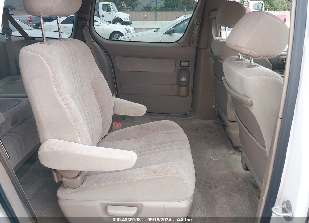 1999 TOYOTA SIENNA LE VIN: 4T3ZF13CXXU135641