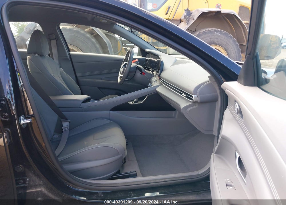 2023 HYUNDAI ELANTRA SEL VIN: 5NPLS4AG7PH100605