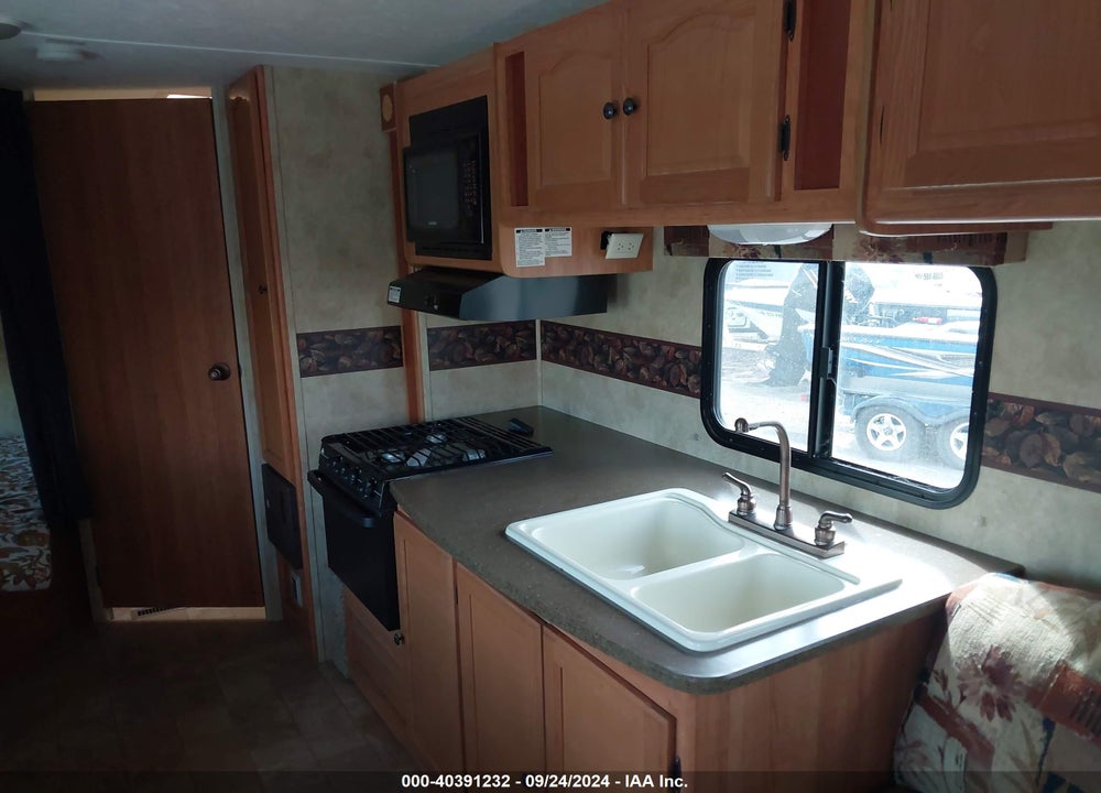 2010 PASSPORT ULTRA LITE VIN: 4YDT28027AR410540