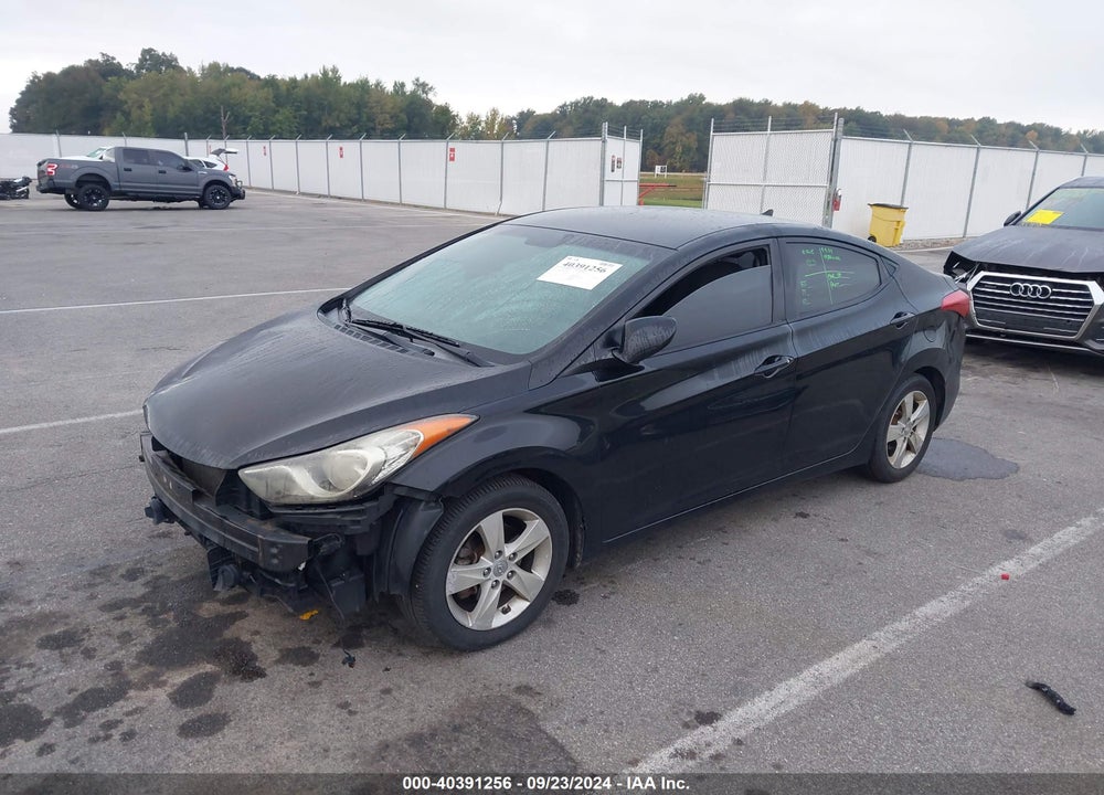 2013 HYUNDAI ELANTRA GLS VIN: KMHDH4AE6DU815583