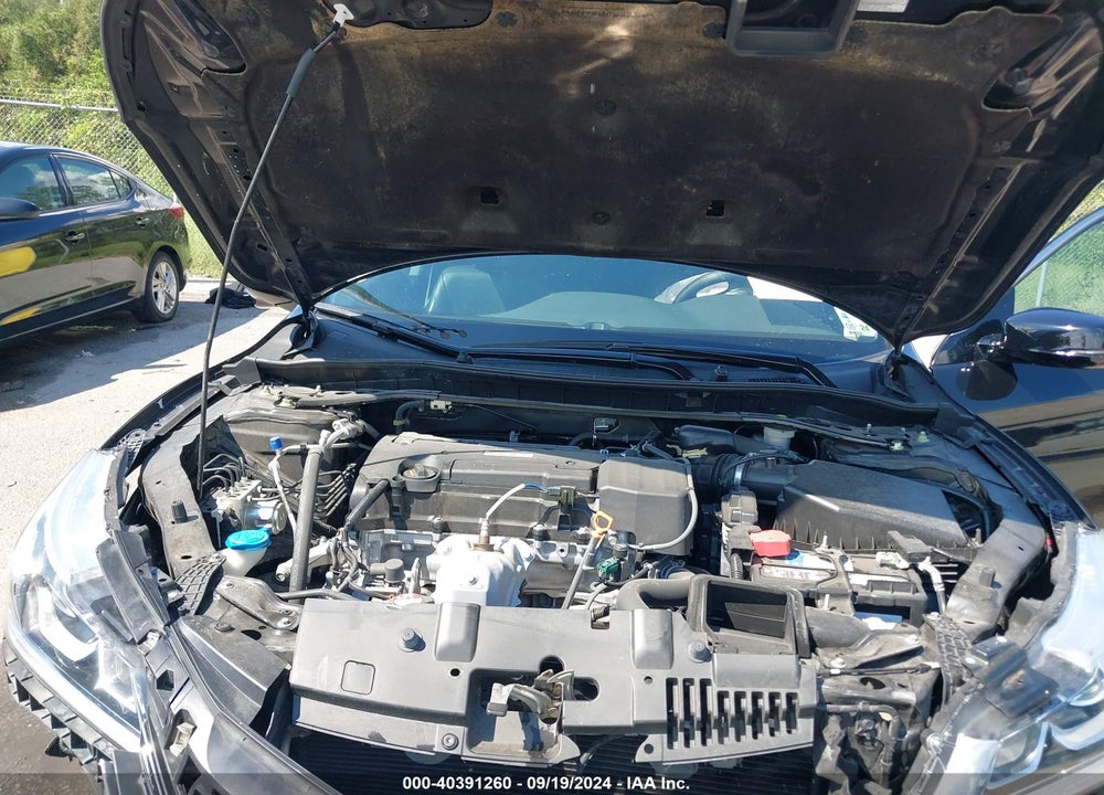 2017 HONDA ACCORD EX-L VIN: 1HGCR2F84HA190565