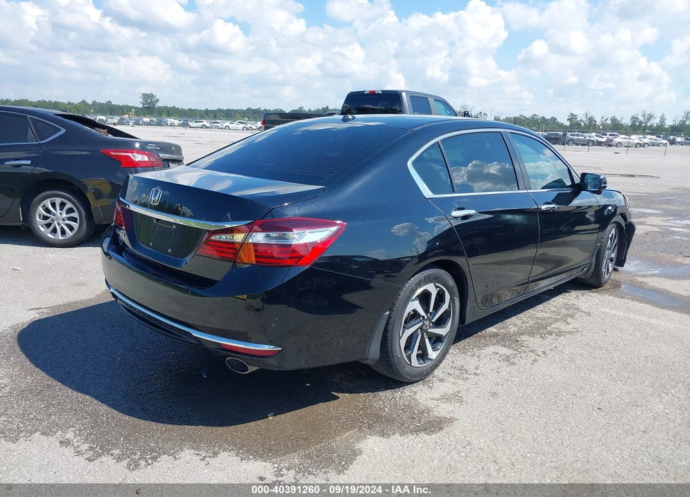 2017 HONDA ACCORD EX-L VIN: 1HGCR2F84HA190565