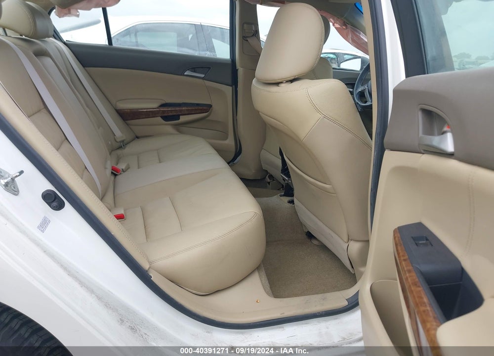 2010 HONDA ACCORD 3.5 EX-L VIN: 1HGCP3F84AA020403