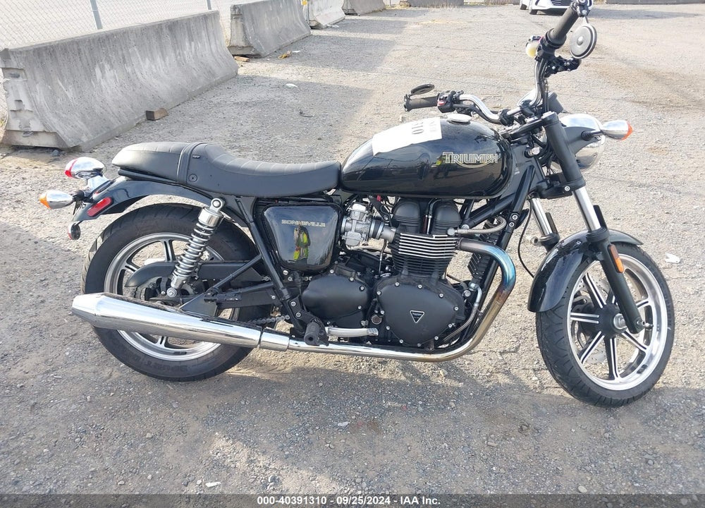 2012 TRIUMPH MOTORCYCLE BONNEVILLE VIN: SMT900K10CT505182
