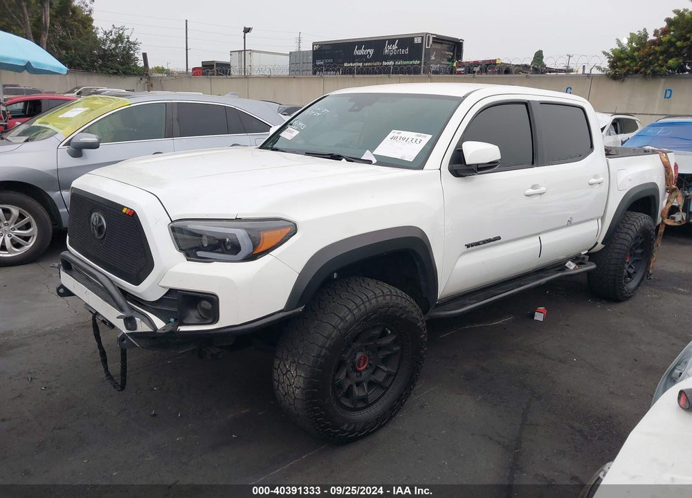 2018 TOYOTA TACOMA TRD OFF ROAD VIN: 3TMAZ5CN2JM060553
