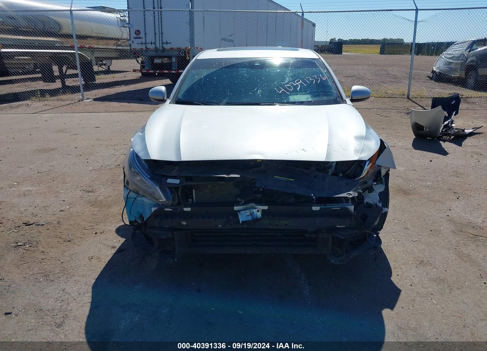 2022 NISSAN ALTIMA SV FWD VIN: 1N4BL4DV4NN328762