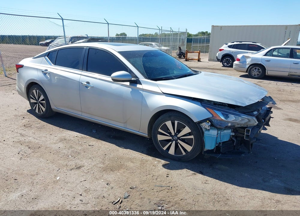 2022 NISSAN ALTIMA SV FWD VIN: 1N4BL4DV4NN328762