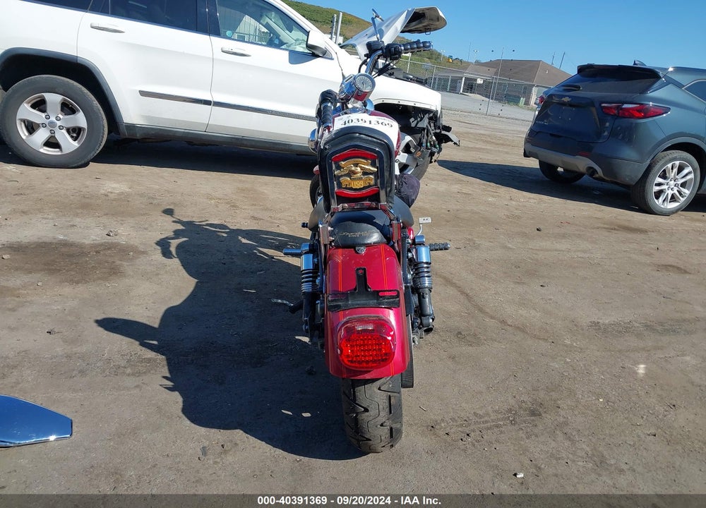 2004 HARLEY-DAVIDSON XL1200 C VIN: 1HD1CGP124K411895