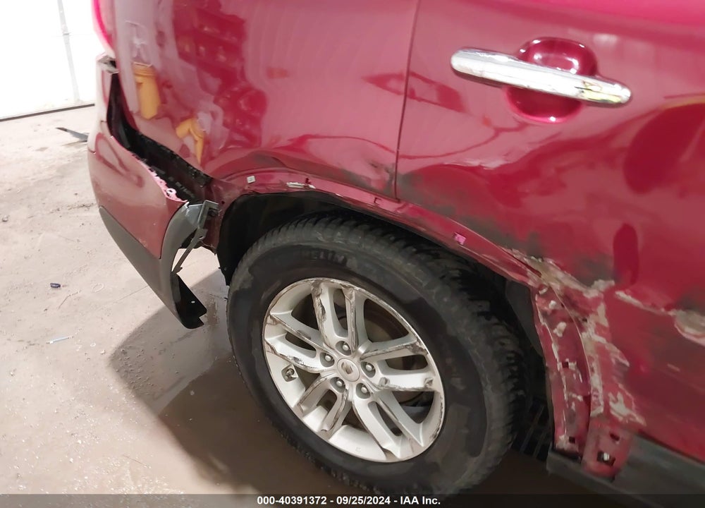 2015 KIA SORENTO VIN: 5XYKT3A63FG641280