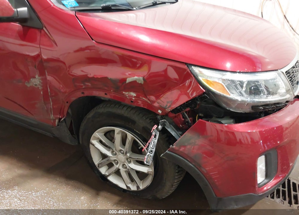2015 KIA SORENTO VIN: 5XYKT3A63FG641280