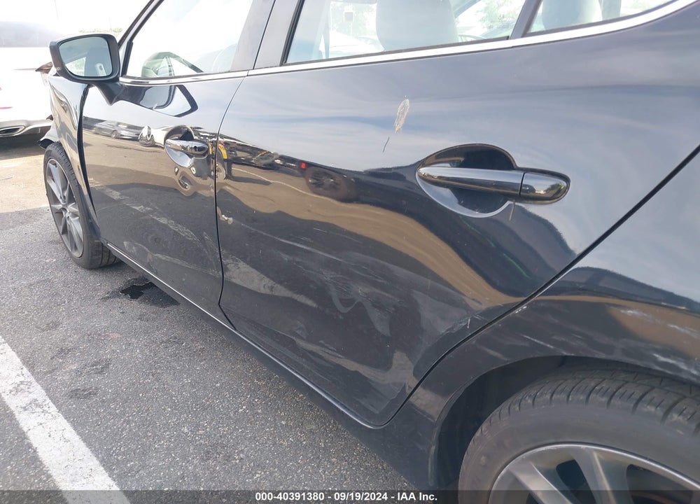 2018 MAZDA 3 TOURING VIN: 3MZBN1V31JM229396