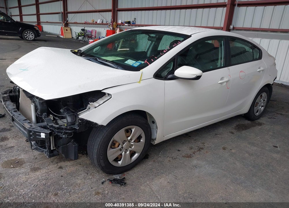 2017 KIA FORTE LX VIN: 3KPFK4A73HE102015
