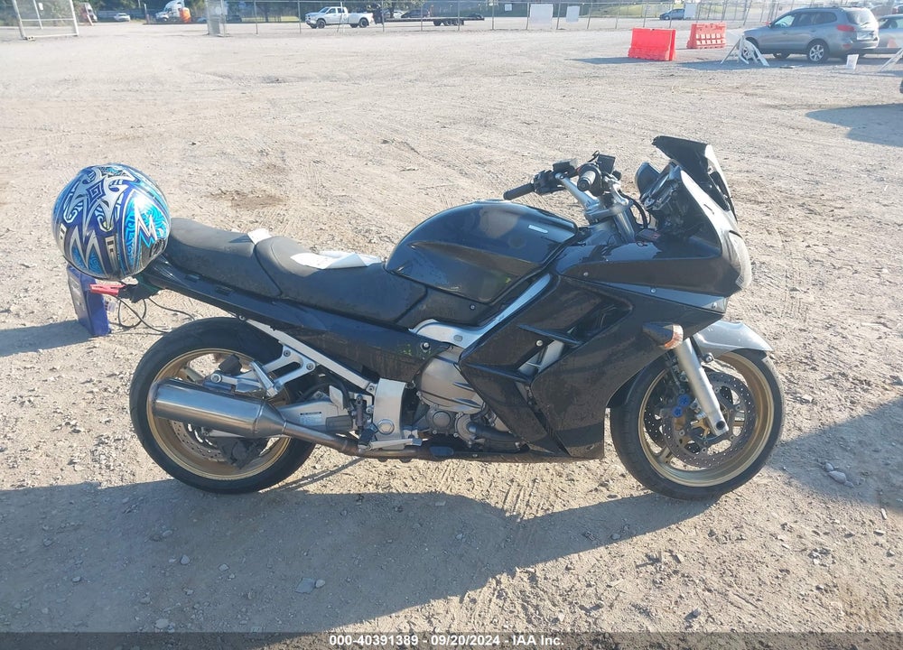 2005 YAMAHA FJR1300 VIN: JYARP07E95A003013