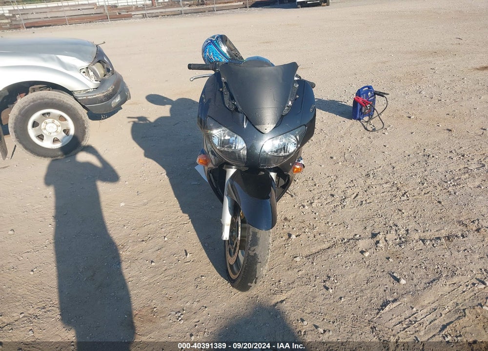2005 YAMAHA FJR1300 VIN: JYARP07E95A003013