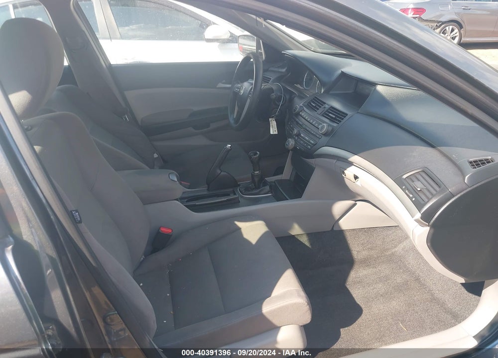 2012 HONDA ACCORD 2.4 LX VIN: 1HGCP2E34CA130631