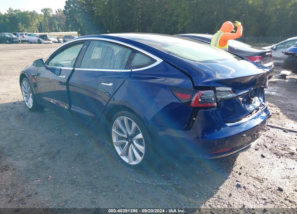 2018 TESLA MODEL 3 LONG RANGE/PERFORMANCE VIN: 5YJ3E1EB5JF117414
