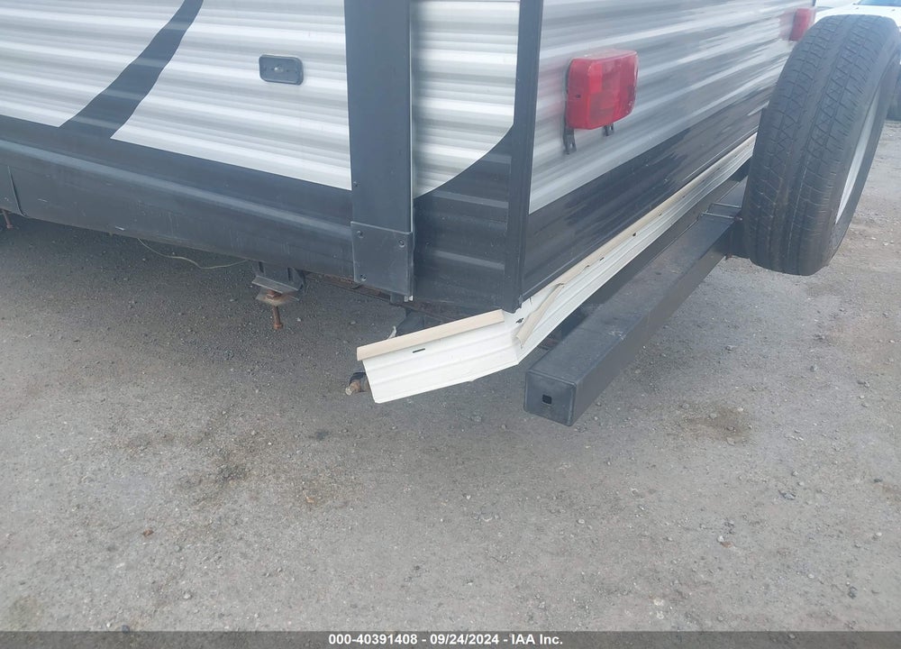 2015 HEARTLAND PROWLER 37DBR VIN: 5SFPB3821FE298521