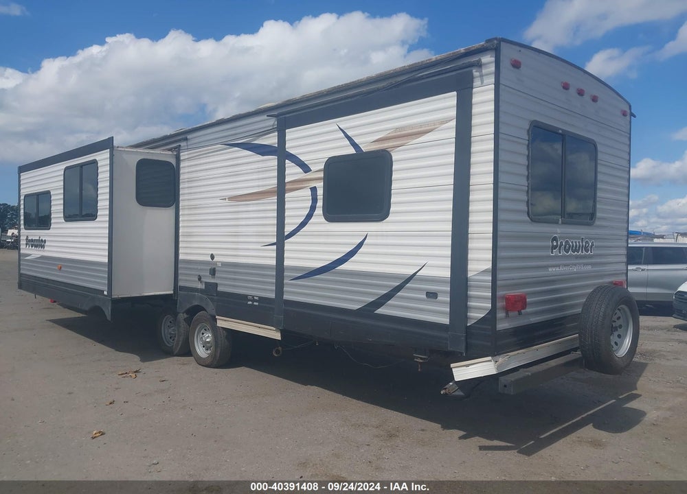 2015 HEARTLAND PROWLER 37DBR VIN: 5SFPB3821FE298521