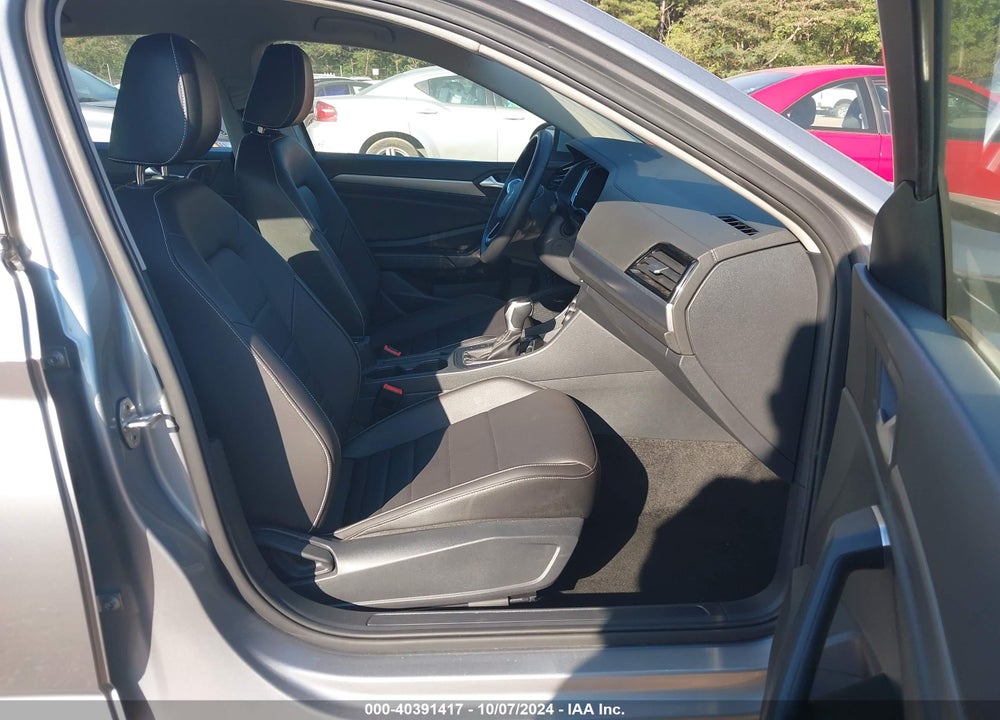 2024 VOLKSWAGEN JETTA 1.5T SE VIN: 3VWEM7BUXRM008827