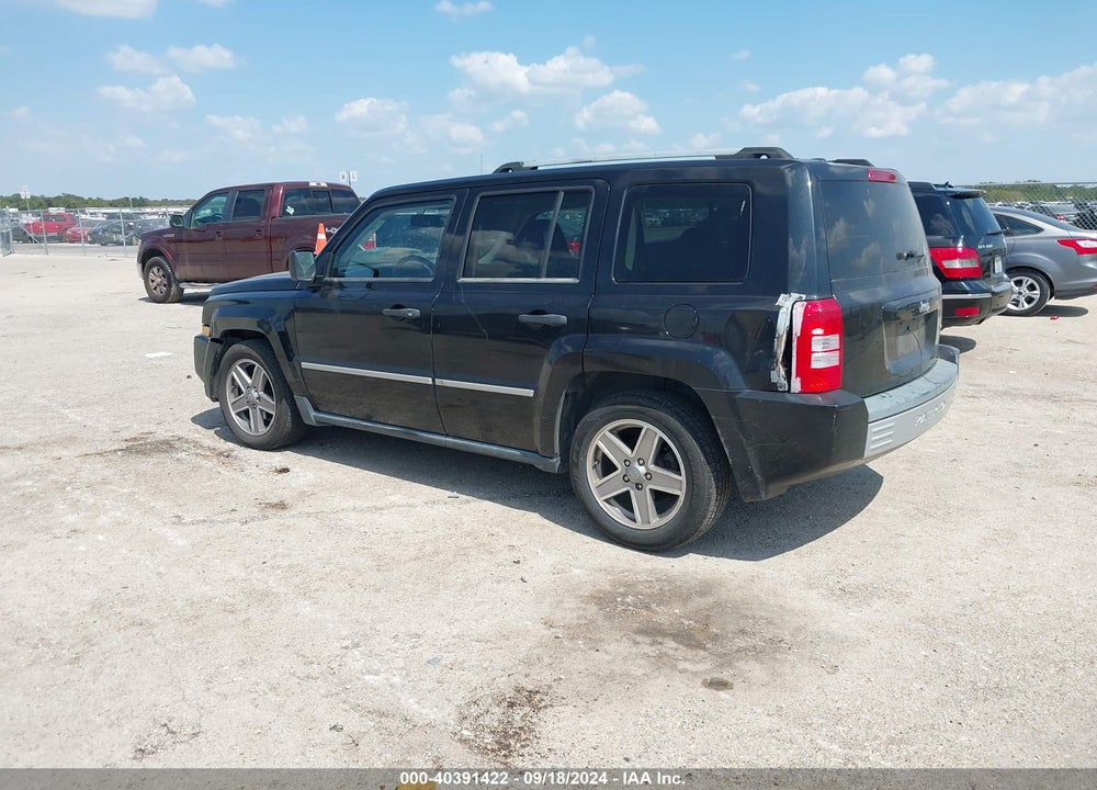 2008 JEEP PATRIOT LIMITED VIN: 1J8FT48W88D538640