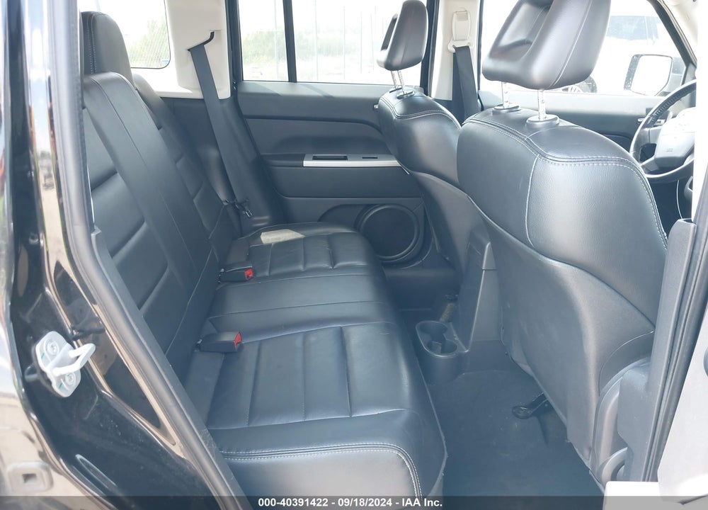 2008 JEEP PATRIOT LIMITED VIN: 1J8FT48W88D538640