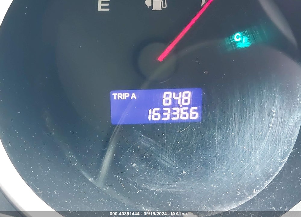 2008 HONDA FIT VIN: JHMGD37498S065019