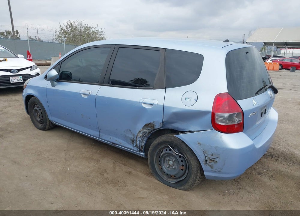 2008 HONDA FIT VIN: JHMGD37498S065019