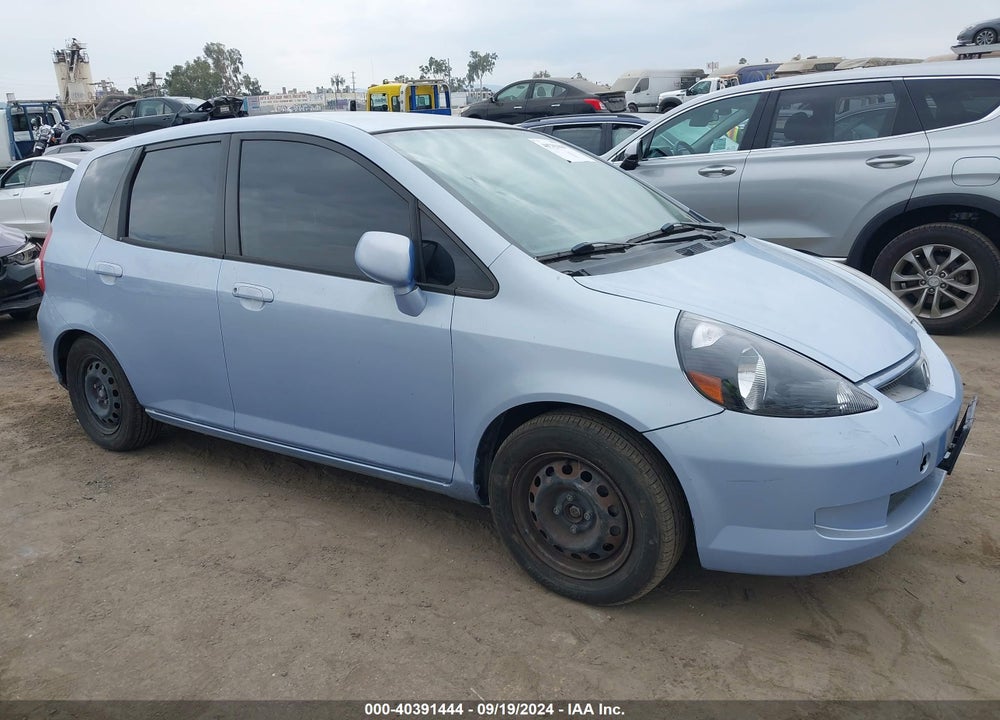 2008 HONDA FIT VIN: JHMGD37498S065019