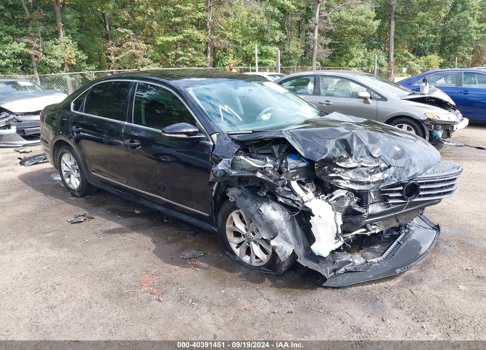 2017 VOLKSWAGEN PASSAT 1.8T S VIN: 1VWAT7A3XHC072151