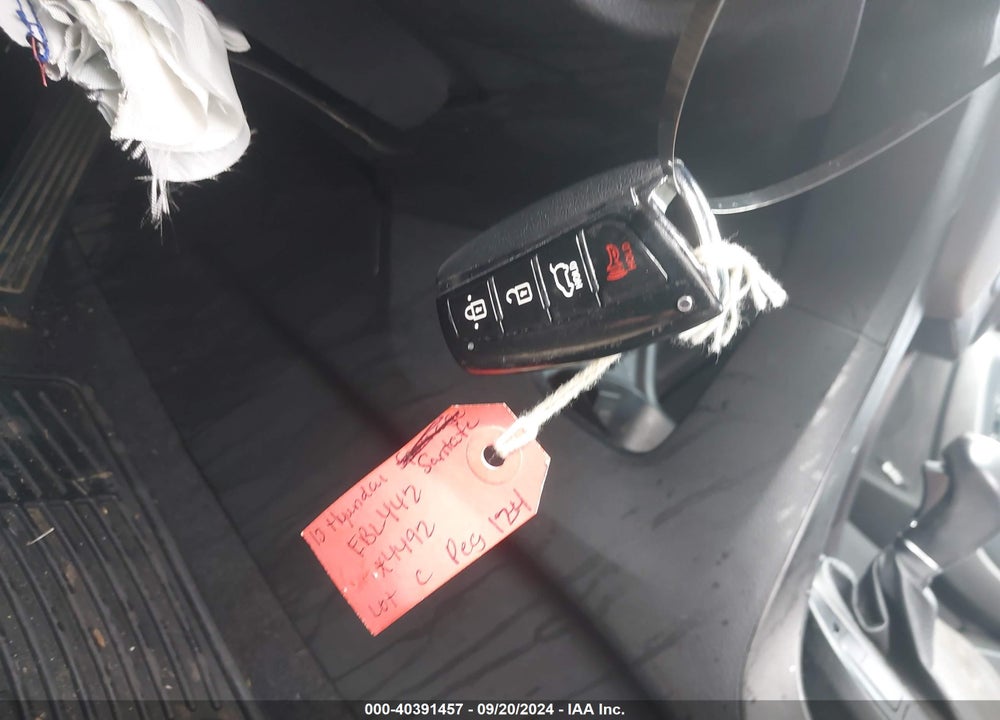 2013 HYUNDAI SANTA FE LIMITED VIN: KM8SR4HFXDU024492