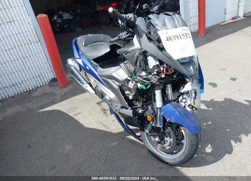 2023 KYMCO USA INC AK 550 VIN: RFBSAT549PB610161