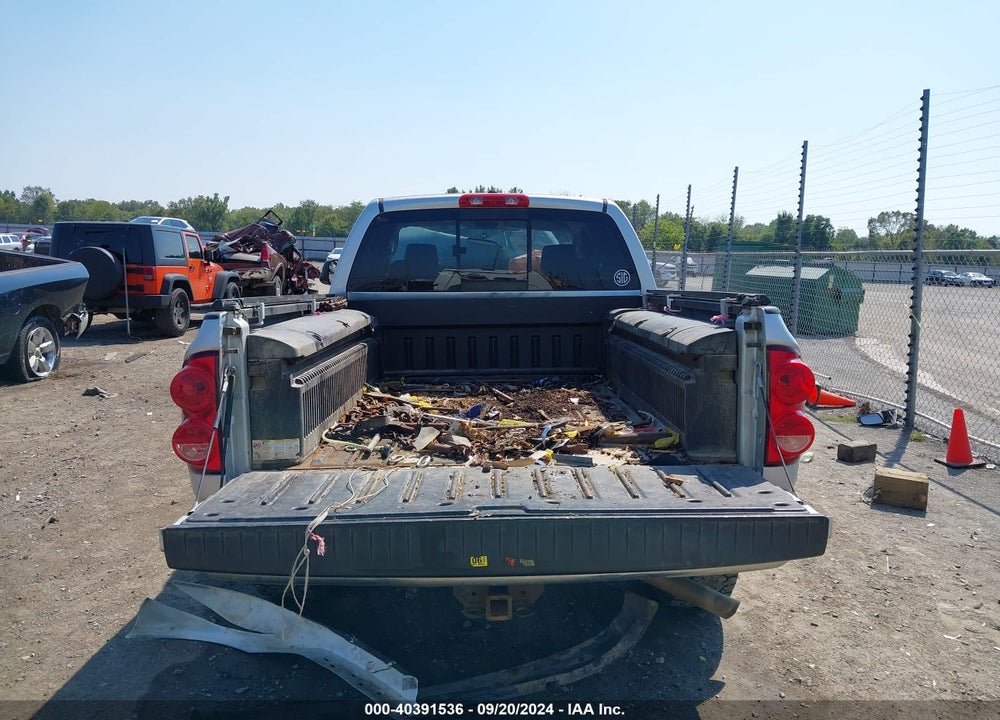 2007 DODGE RAM 1500 SLT/TRX4 OFF ROAD/SPORT VIN: 1D7HU18P17S116102