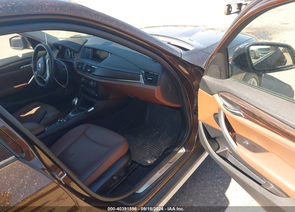 2015 BMW X1 XDRIVE28I VIN: WBAVL1C52FVY25542