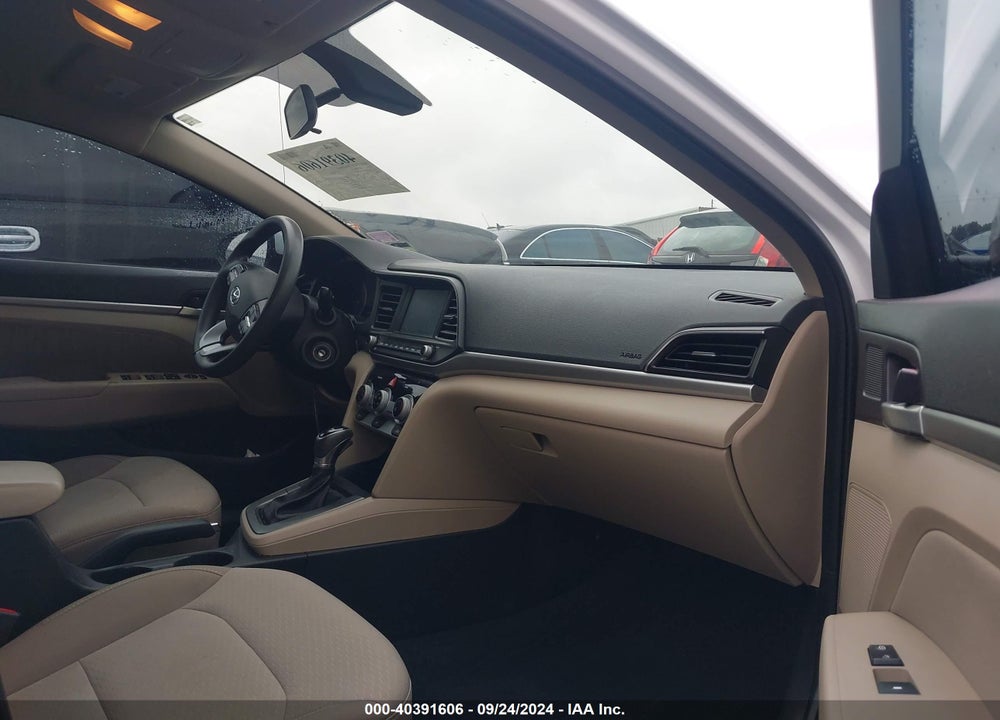 2019 HYUNDAI ELANTRA SEL VIN: 5NPD84LF4KH413465