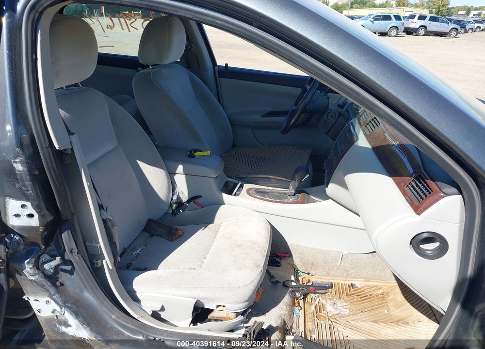 2011 CHEVROLET IMPALA LT VIN: 2G1WG5EK8B1168496