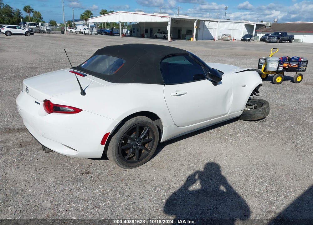 2020 MAZDA MX-5 MIATA VIN: JM1NDAB74L0410363
