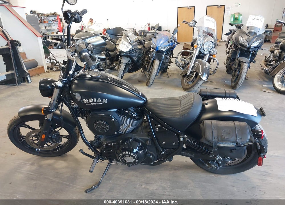 2022 INDIAN MOTORCYCLE CO. CHIEF DARK HORSE ABS VIN: 56KDMABH5N3008223