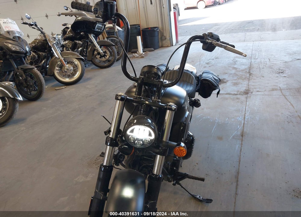 2022 INDIAN MOTORCYCLE CO. CHIEF DARK HORSE ABS VIN: 56KDMABH5N3008223