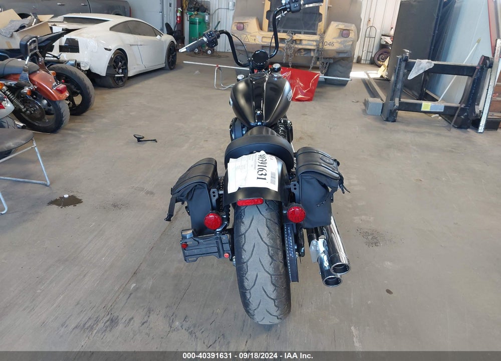 2022 INDIAN MOTORCYCLE CO. CHIEF DARK HORSE ABS VIN: 56KDMABH5N3008223