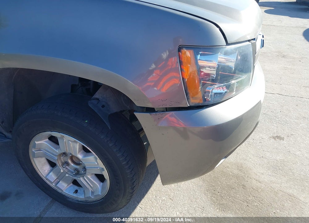2009 CHEVROLET TAHOE LT2 VIN: 1GNEC23359R283736